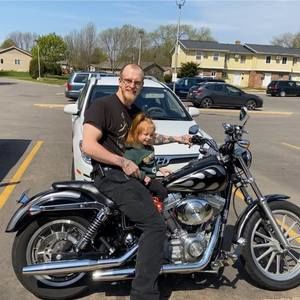 Meet your Posher, Isaac